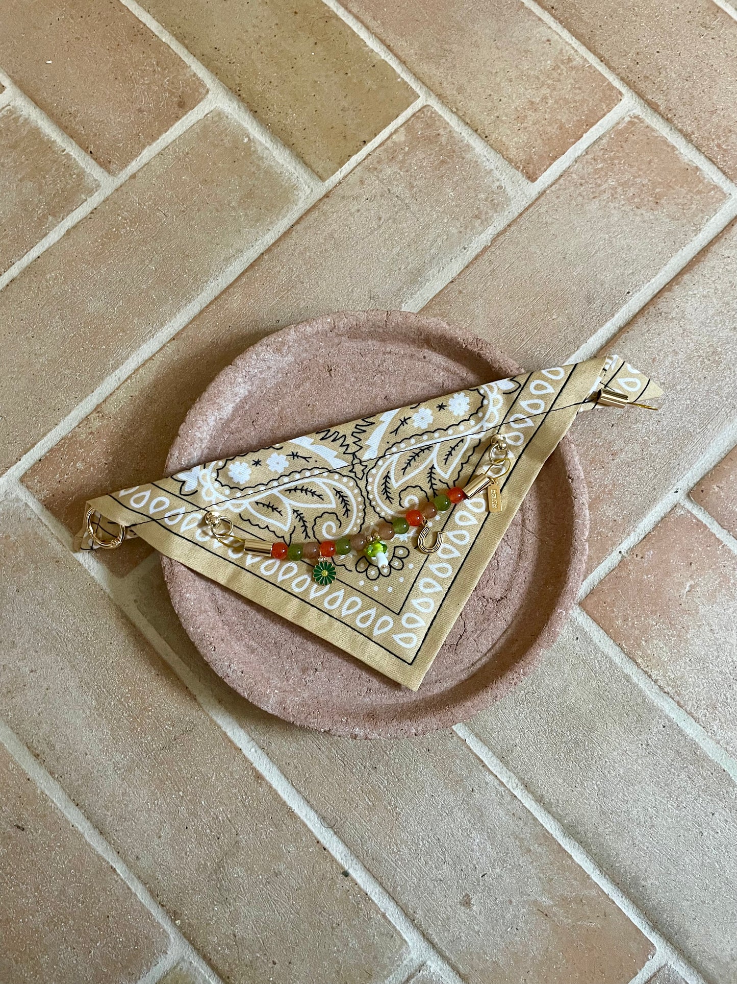 Bandana-Collier beige Fall In Love pour chien et chat