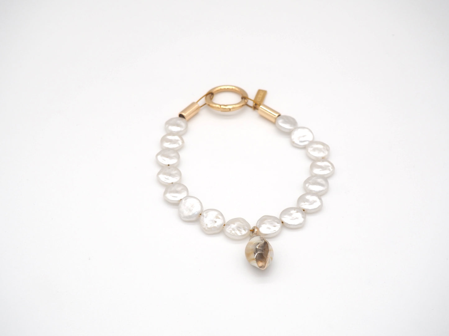 犬と猫用のIsla Pearl首輪