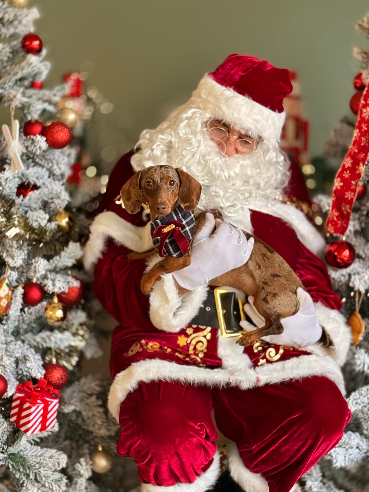 Tartan bandana-necklace with burgundy knot